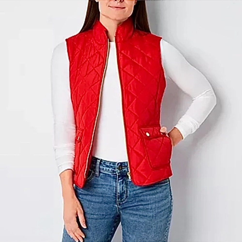 Women's St. John's Bay Red Quilted Vest Size Large